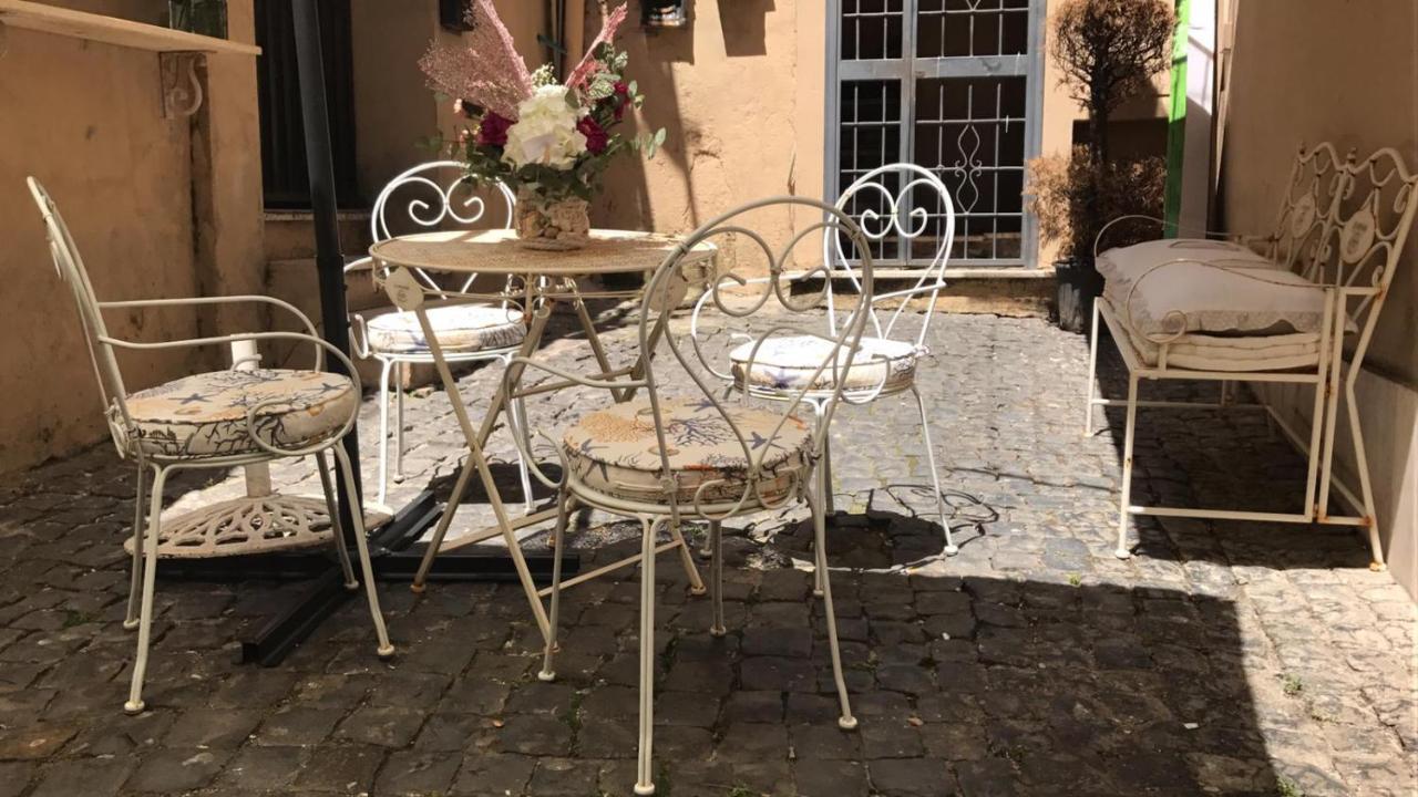 San Salvator Luxury Suites Nettuno Luaran gambar